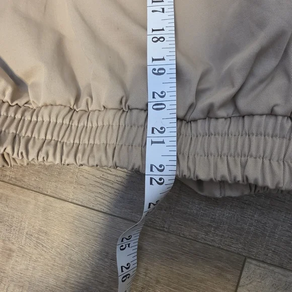 Zara x Everlast ($129) Cropped Bomber Jacket Beige Logo Athletic Jacket NWT - Picture 8 of 8